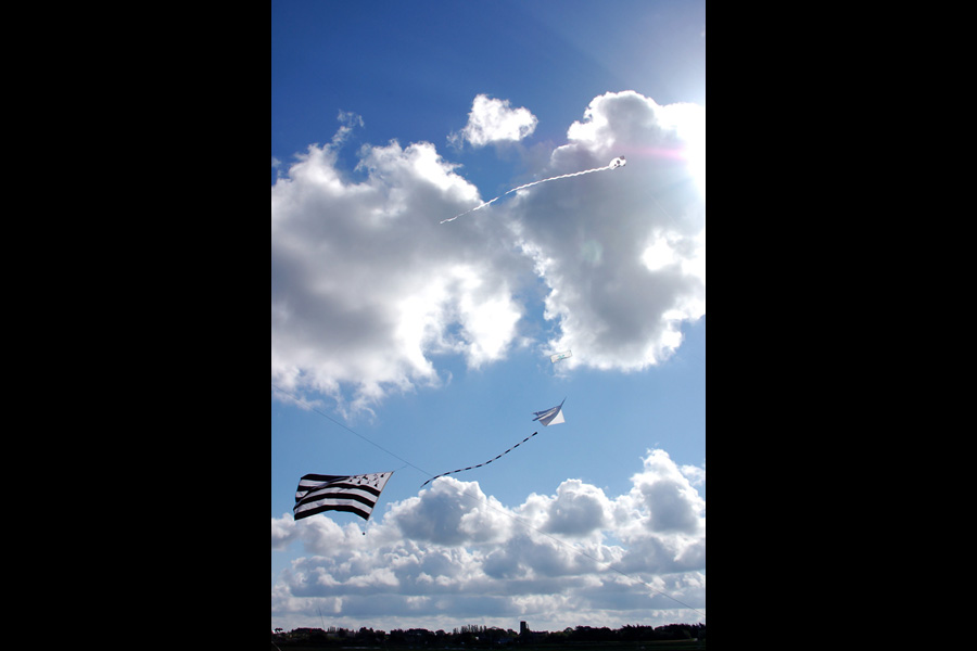 Le drapeau breton dans le ciel...