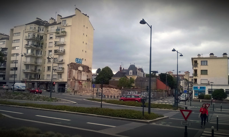 Le bel hôtel particulier du 69 quai Aristide Briand en mai 2017...