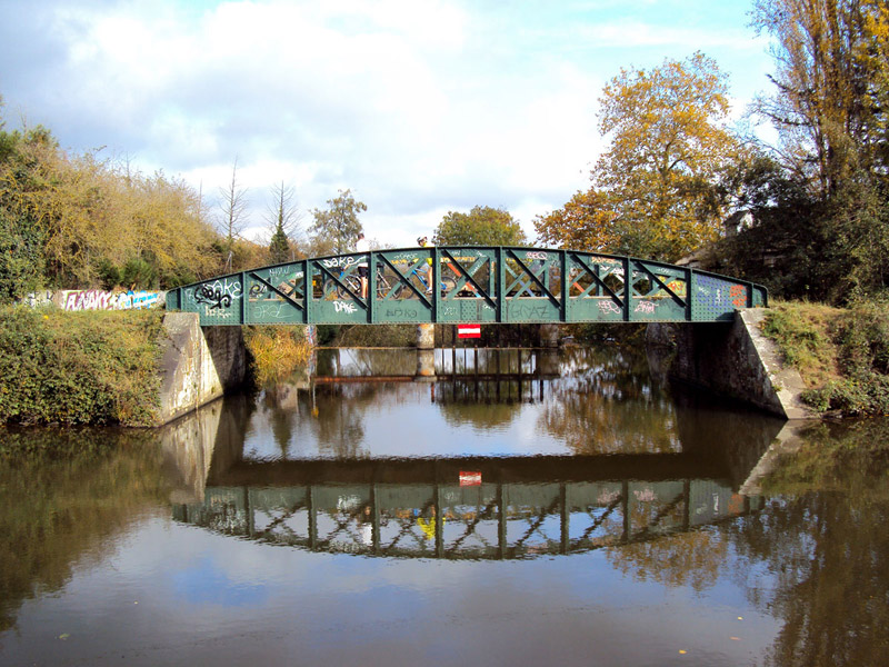 « Le petit pont sur le canal Saint-Martin... »