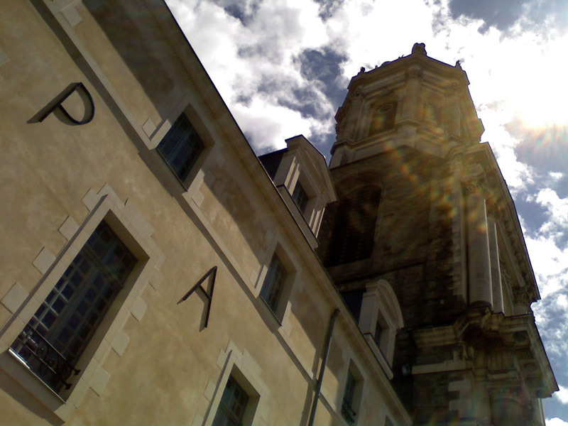 « L'église Saint-Melaine... »