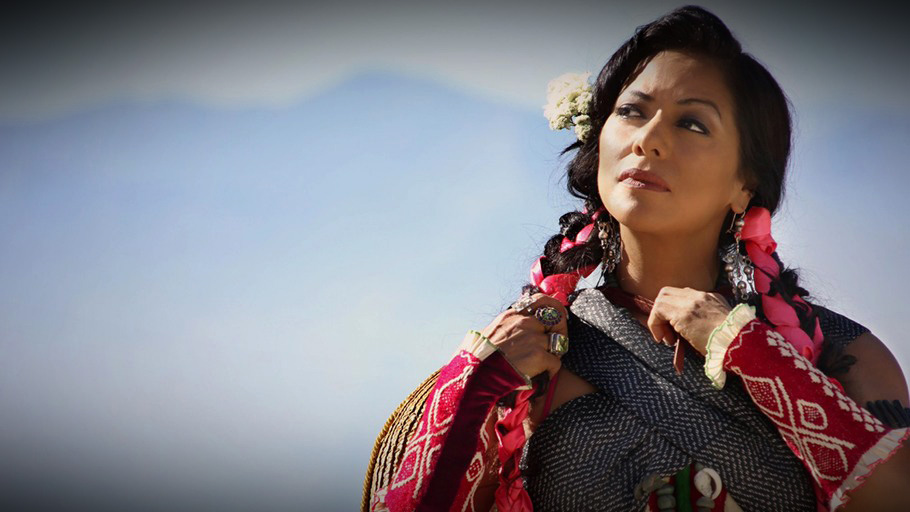 Lila Downs...