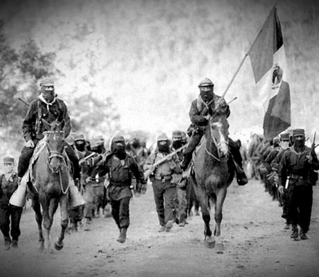 L'armée des rebelles zapatistes...