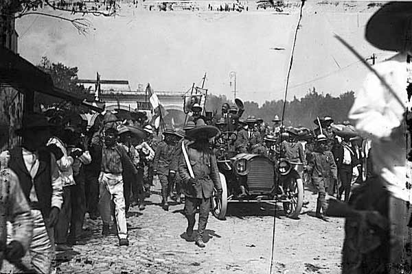 Madero à Cuernavaca sur la route vers Mexico - 7 juin 1910